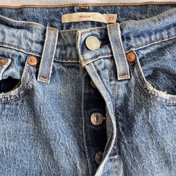 LEVI'S Wedgie Icon Fit Straight Leg Button Fly Jeans - Picture 7 of 15